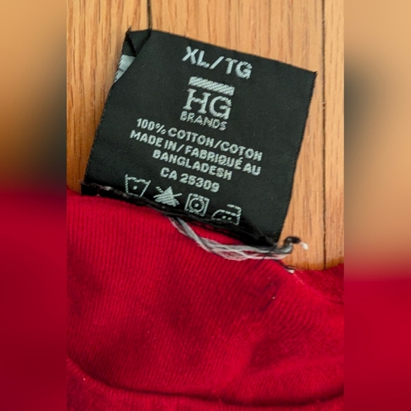 NHL Montreal Canadiens Red Short Sleeve Tee - Picture 3 of 5